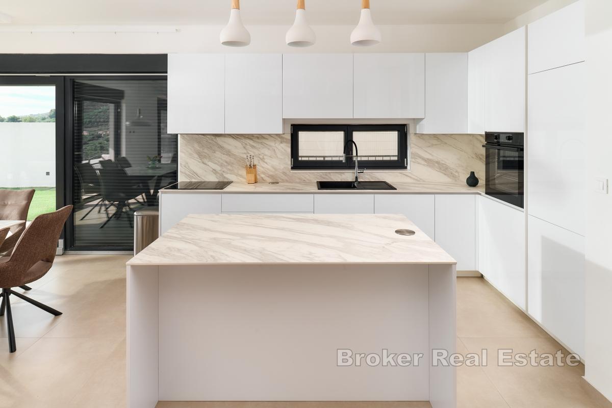 Niepowtarzalna willa w pięknej lokalizacji