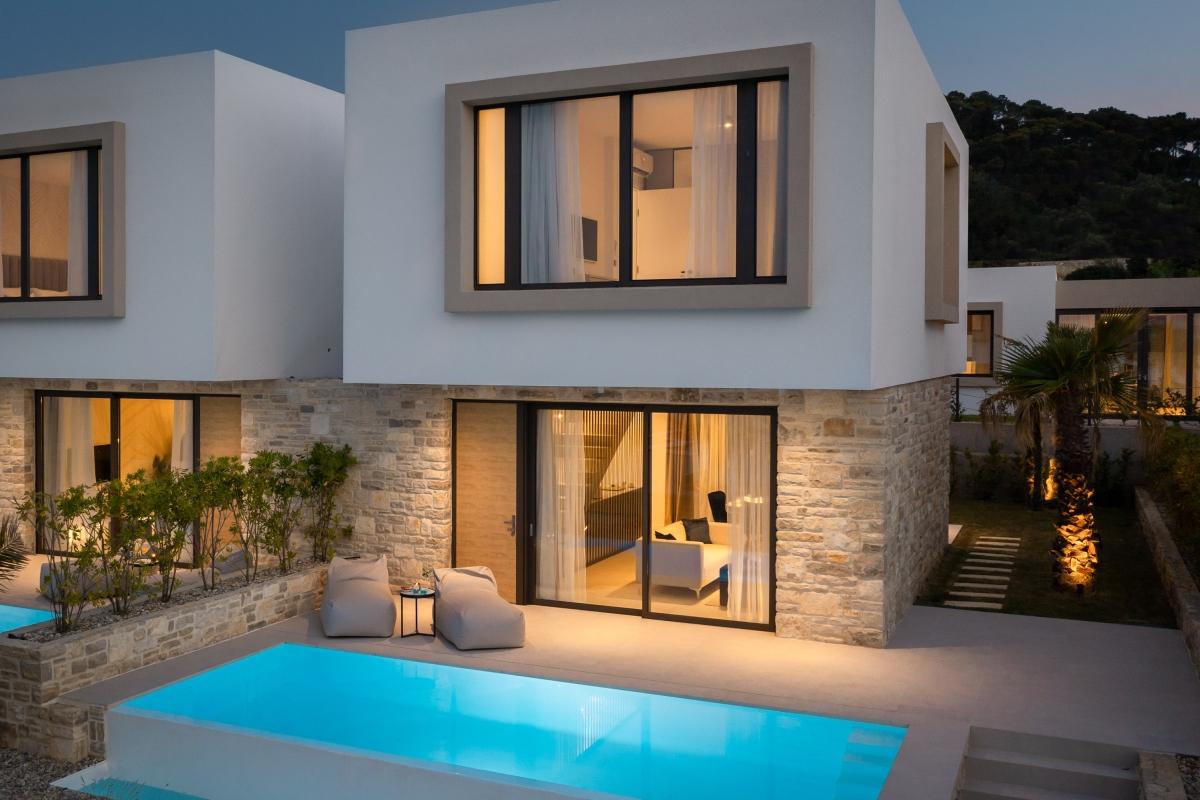 Einzigartige Villa direkt am Meer