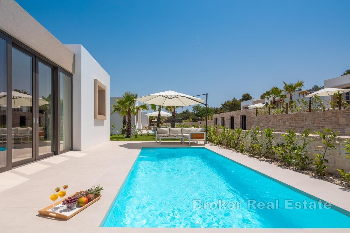 Unik villa rett ved sjøen