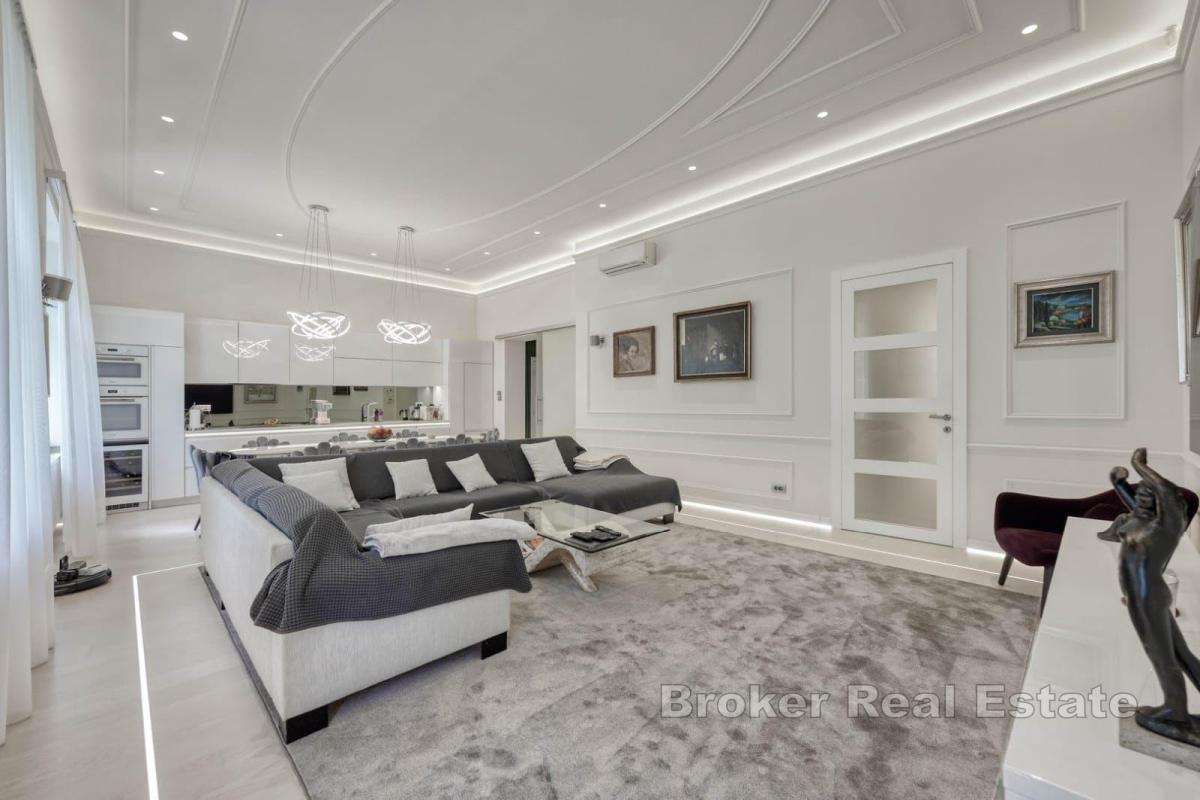 Appartement à la décoration moderne dans un emplacement unique