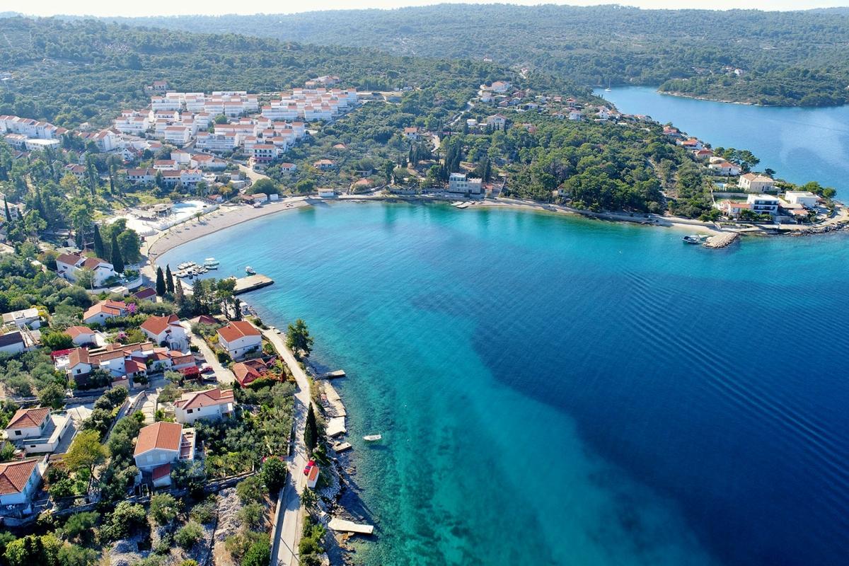 001-2047-106-Solta-Attractive-plot-with-sea-view-for-sale