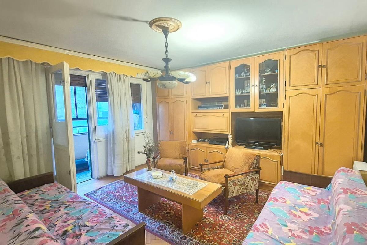 001-2047-111-Split-Lucac-Three-bedroom-apartment-in-a-desirable-location-for-sale