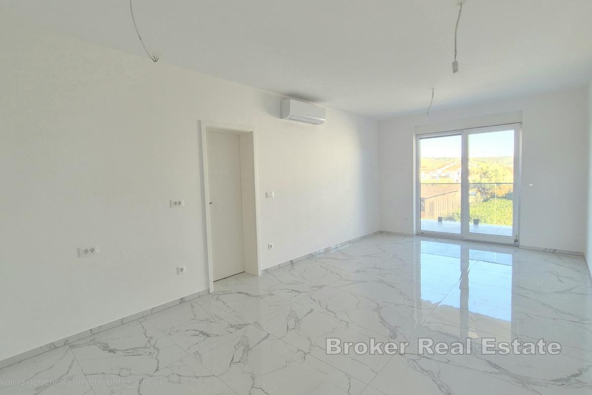 Penthouse moderne avec terrasse sur le toit