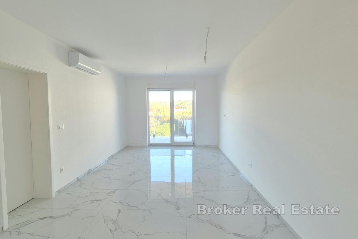 Penthouse moderne avec terrasse sur le toit