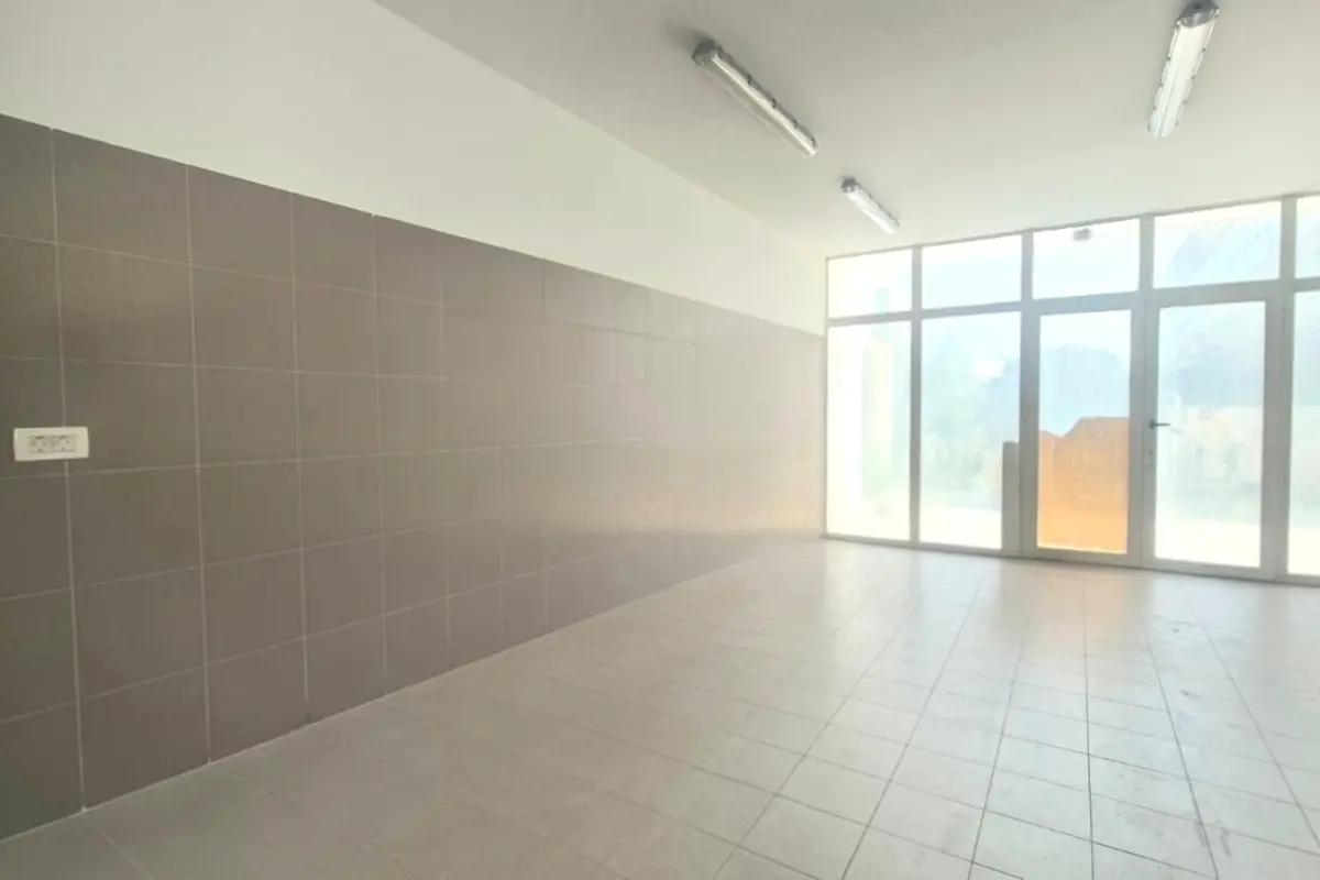 001-2047-127-Split-Split-3-Commercial-space-on-the-ground-floor-for-sale