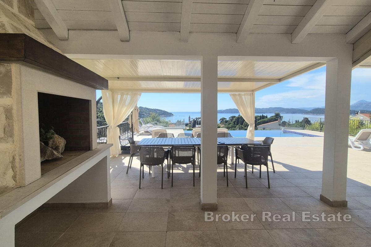 Villa avec vue imprenable sur la mer et prestations haut de gamme