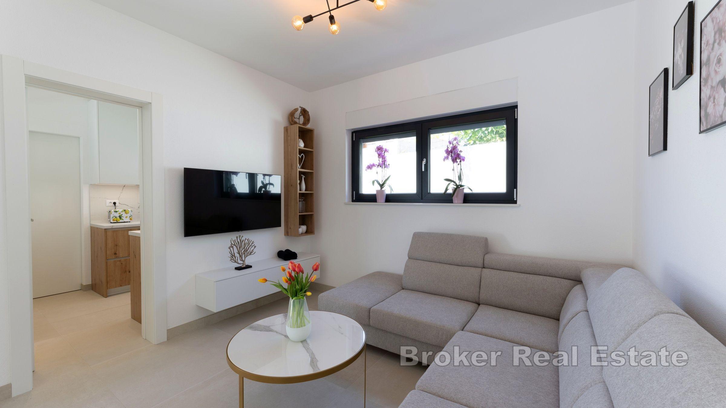 Prestigefylld villa med tre bostäder