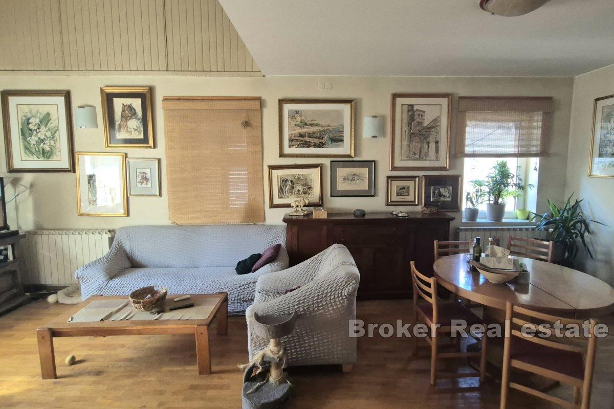 Drei-Zimmer-Wohnung mit Terrasse