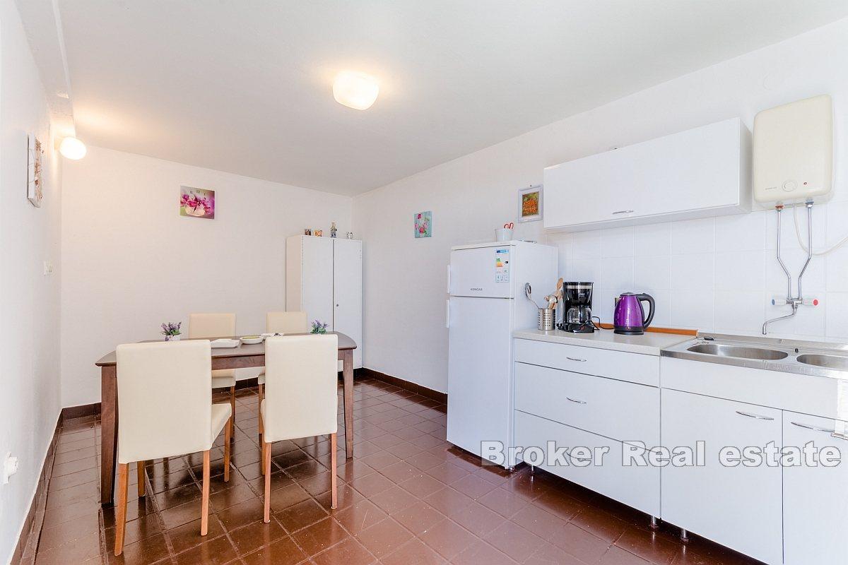 Maison avec plusieurs unités résidentielles