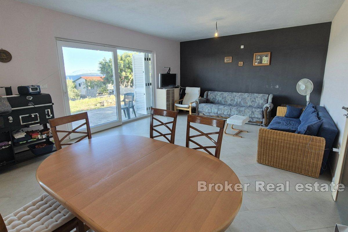 Kuća za odmor s velikom okućnicom