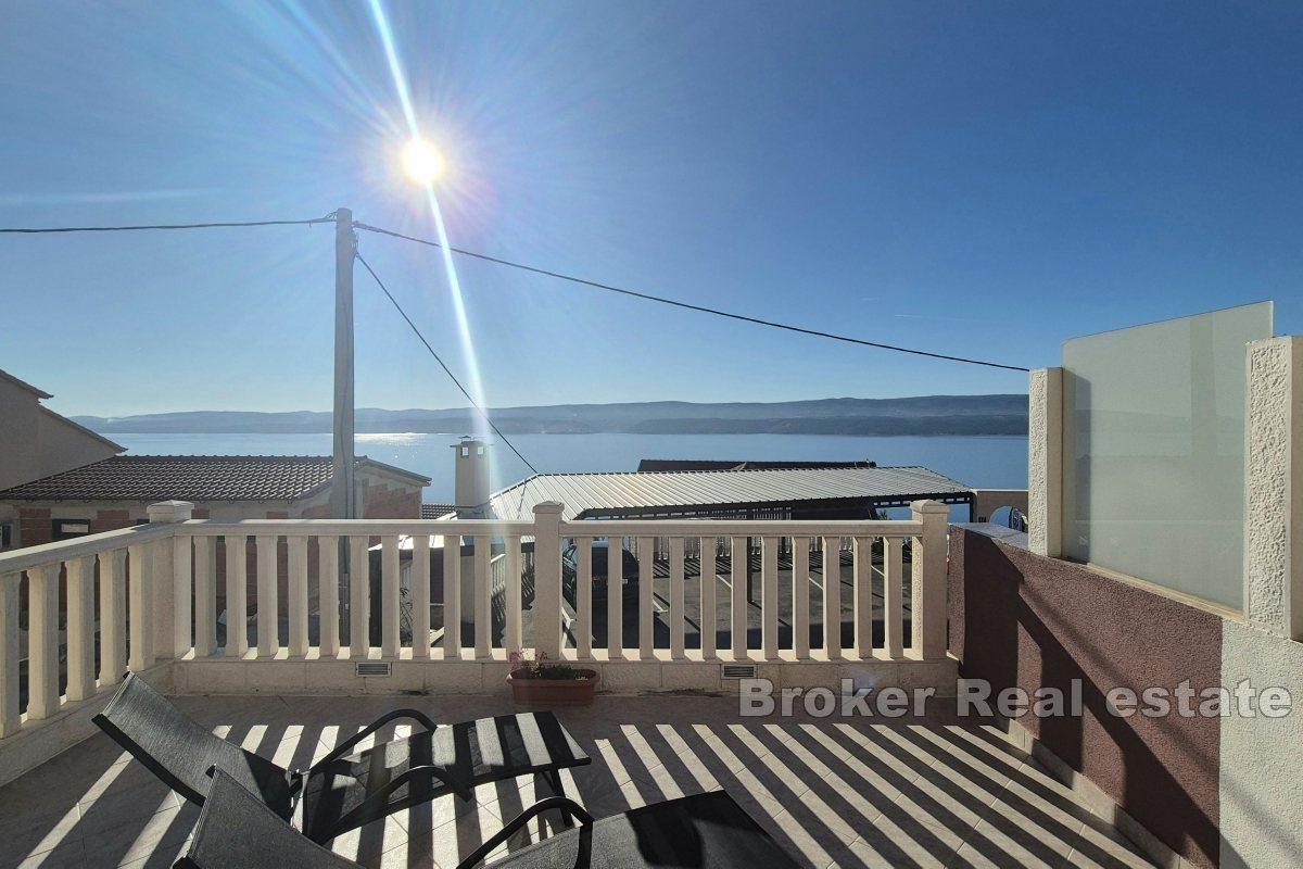 Parhus med havsutsikt