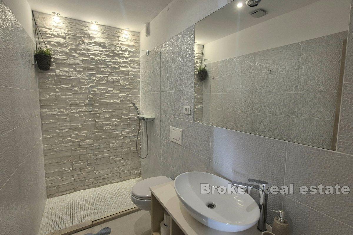 Parhus med havsutsikt