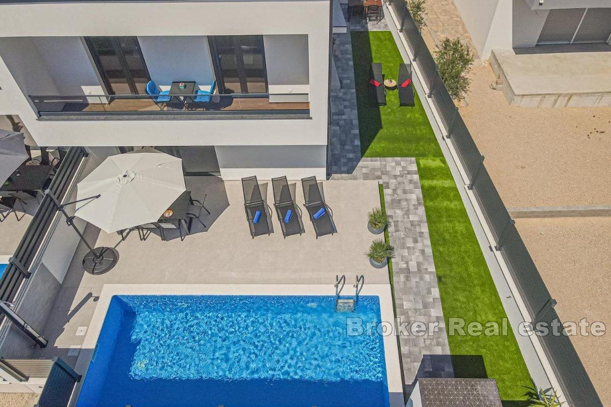 Semi detached villa near the sea