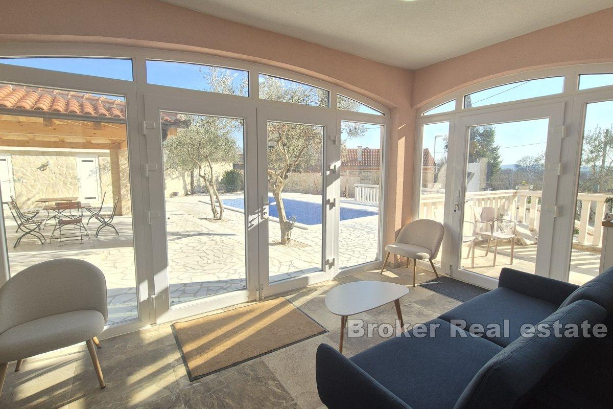 Ferienhaus mit beheiztem Pool