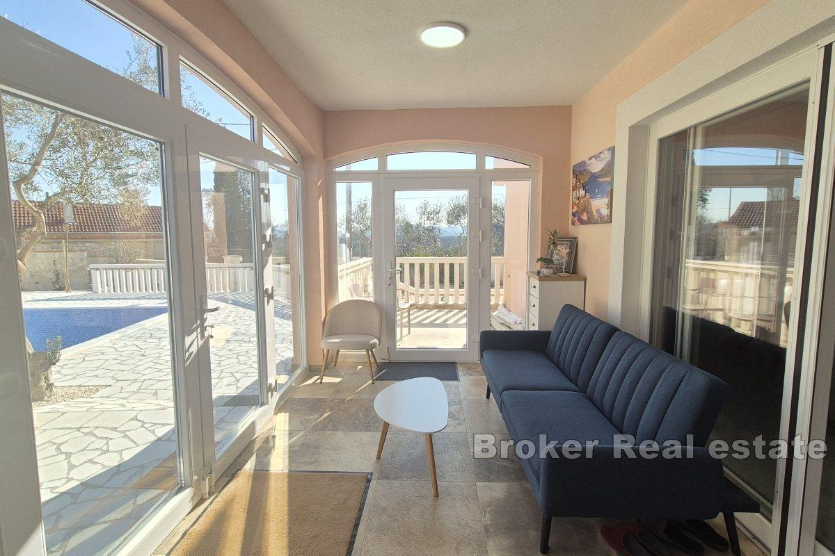 Dom wakacyjny z podgrzewanym basenem