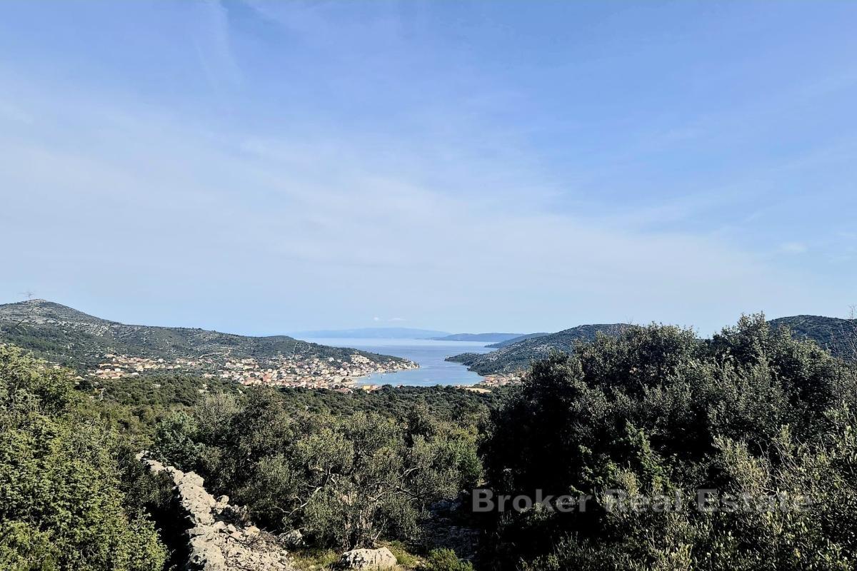 Działka budowlana z niezakłóconym widokiem na morze