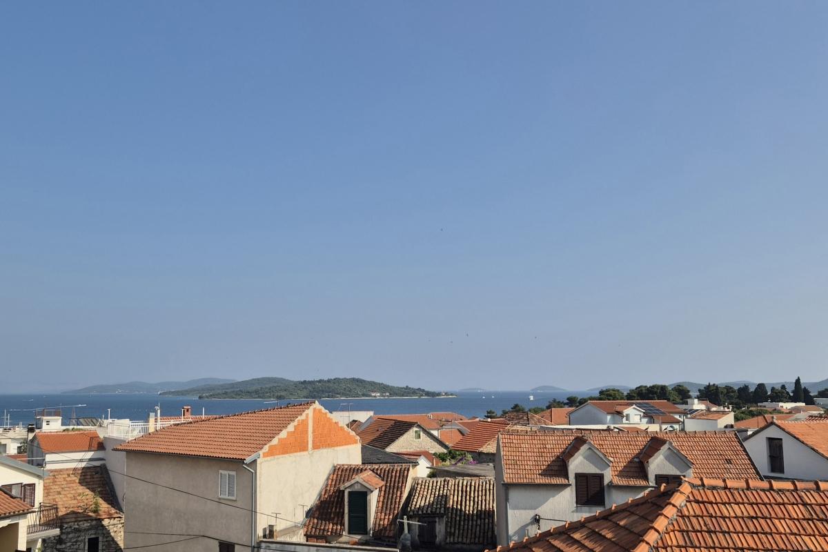 001-2047-80-Vodice-House-in-the-center-for-sale