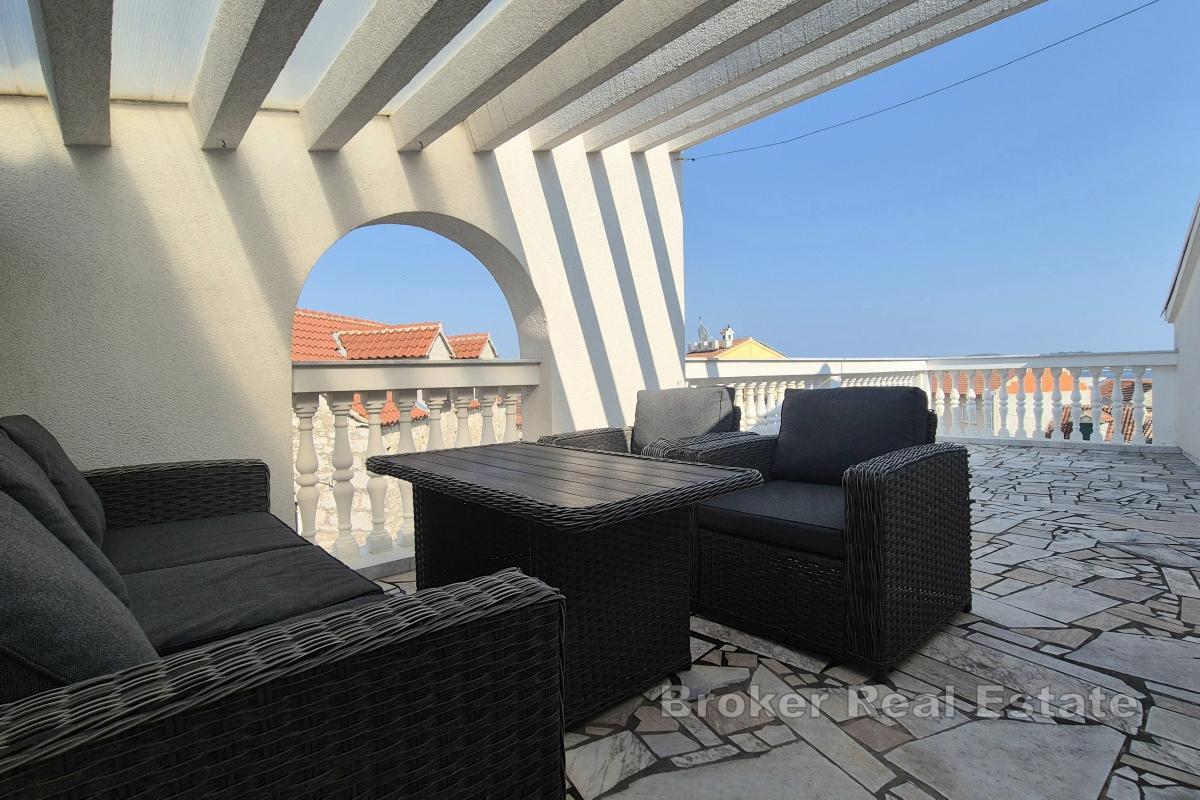 Dům s výhledem na moře v centru