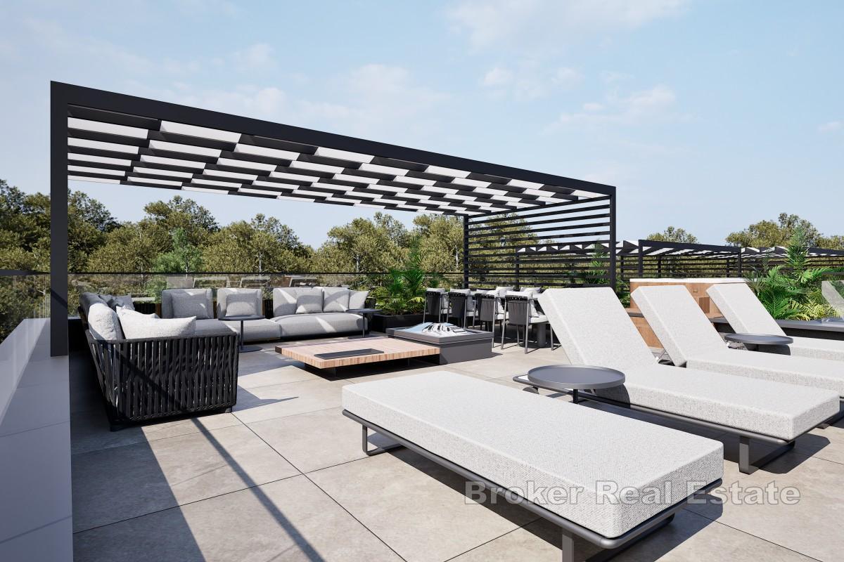 Triplex s parkirnim mjestima i opcijom bazena