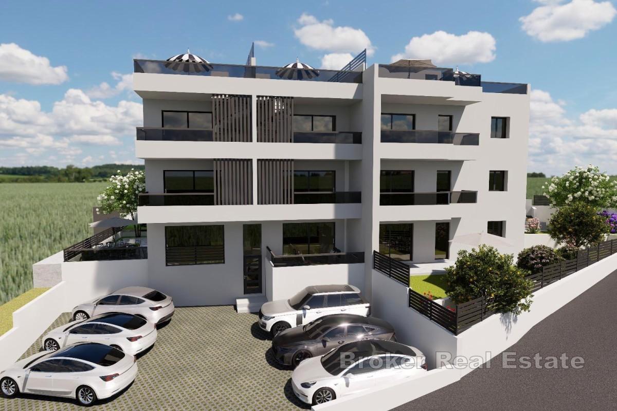 Penthouse z tarasem na dachu i widokiem na morze