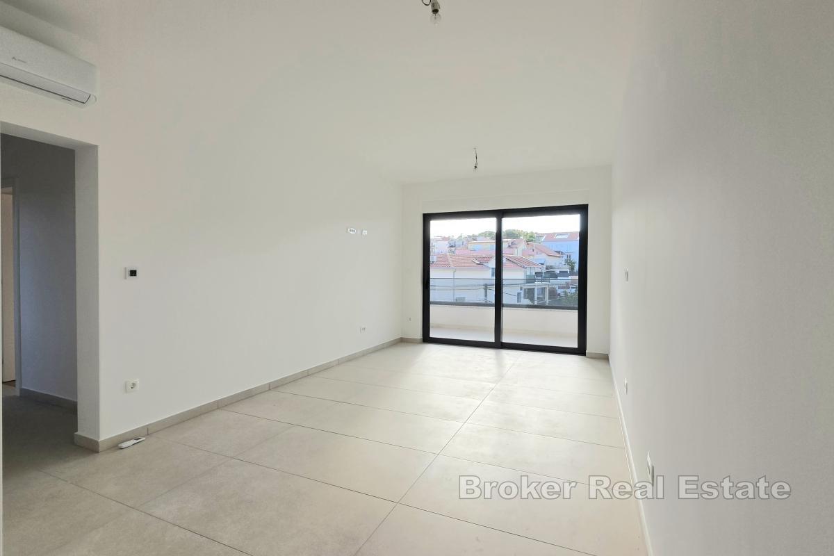 Penthouse z tarasem na dachu i widokiem na morze