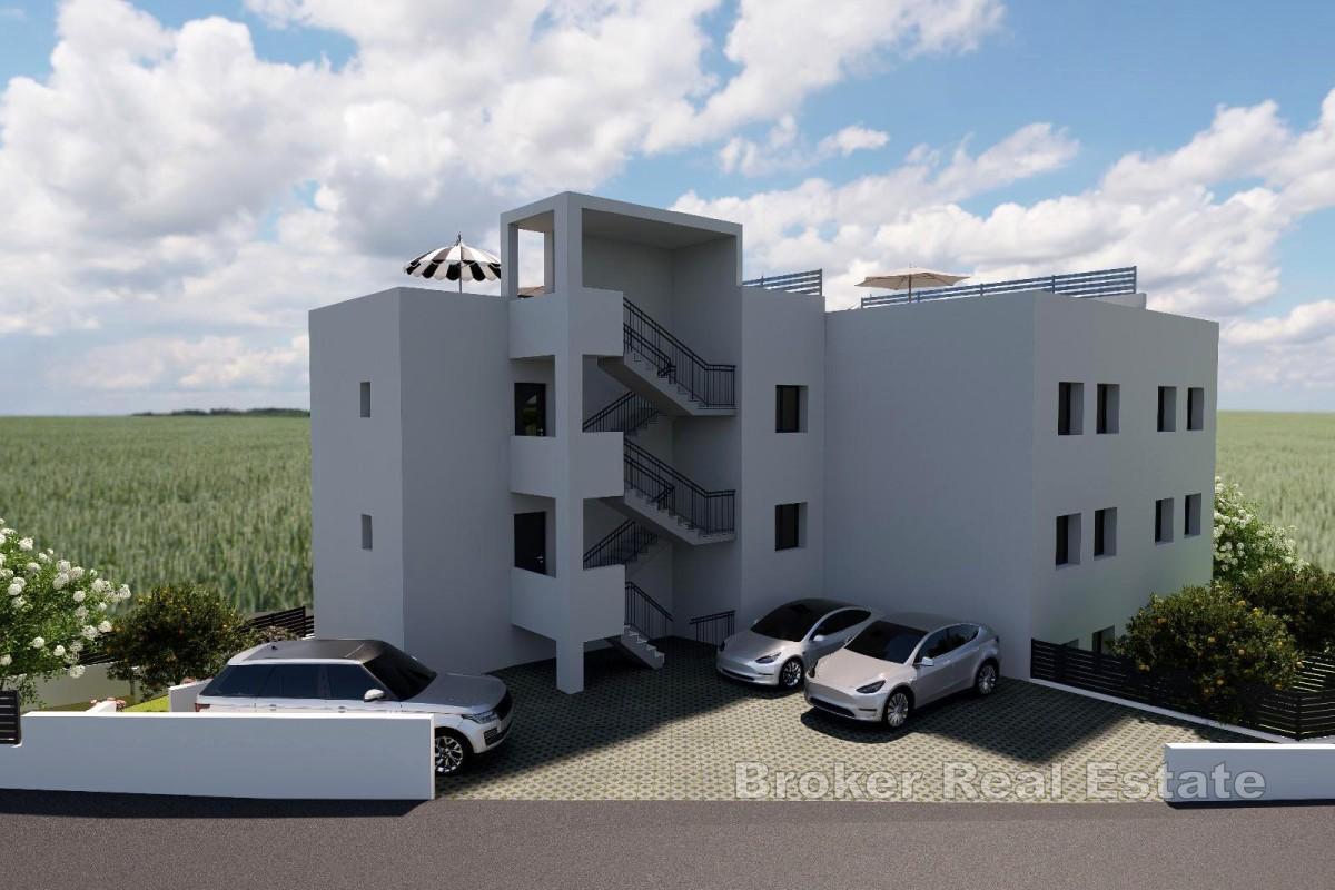 Penthouse z tarasem na dachu i widokiem na morze