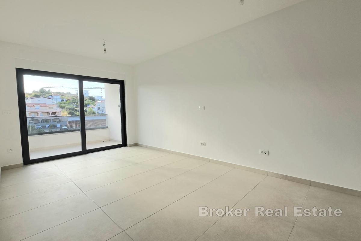Penthouse z tarasem na dachu i widokiem na morze