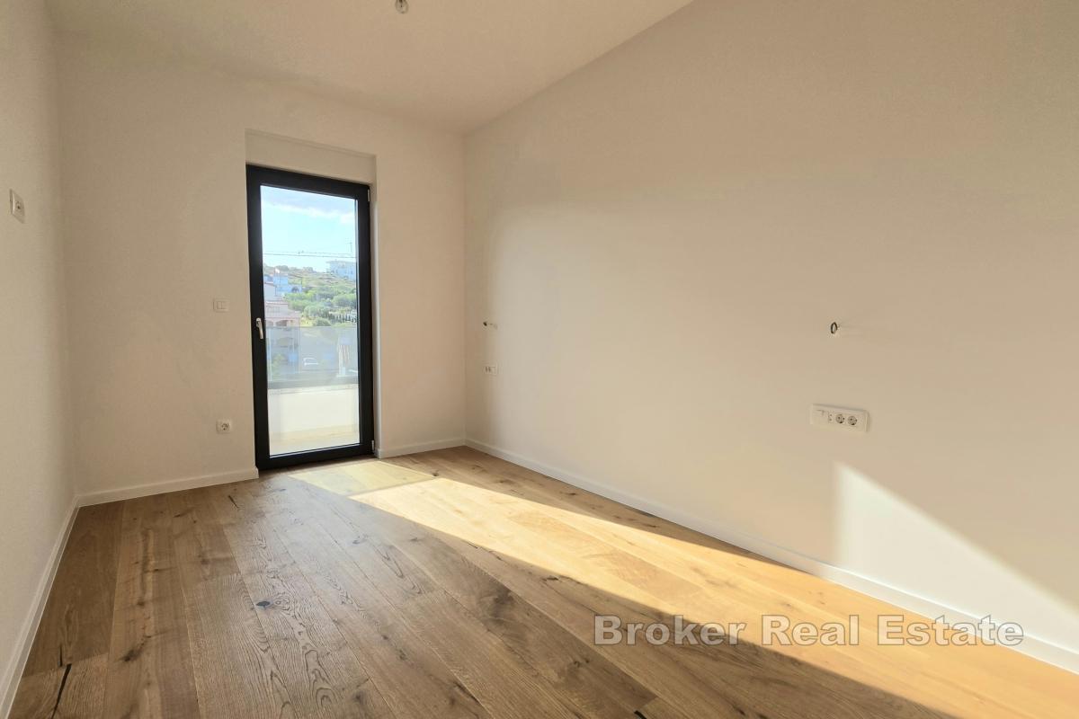 Penthouse z tarasem na dachu i widokiem na morze
