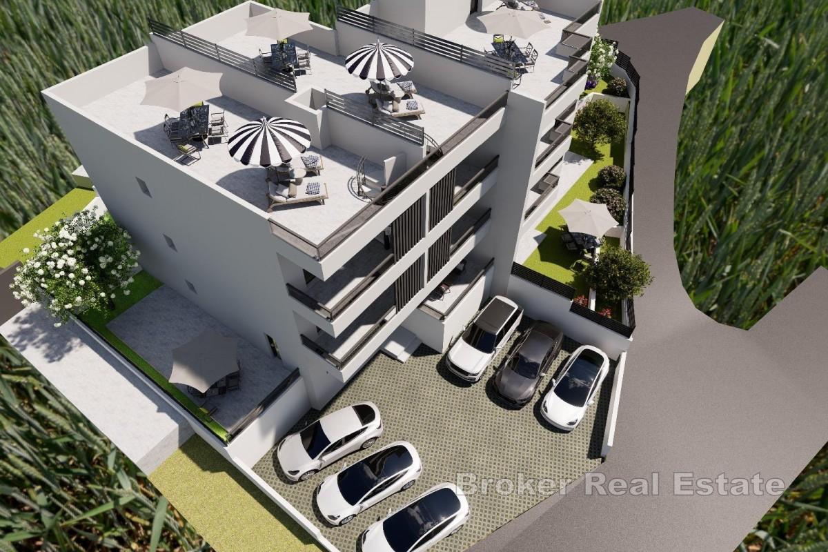 Penthouse z tarasem na dachu i widokiem na morze