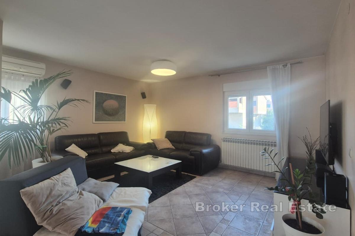 Trzypokojowy apartament dwupoziomowy