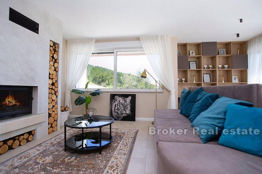 Vacker villa uthyres med utsikt över kusten