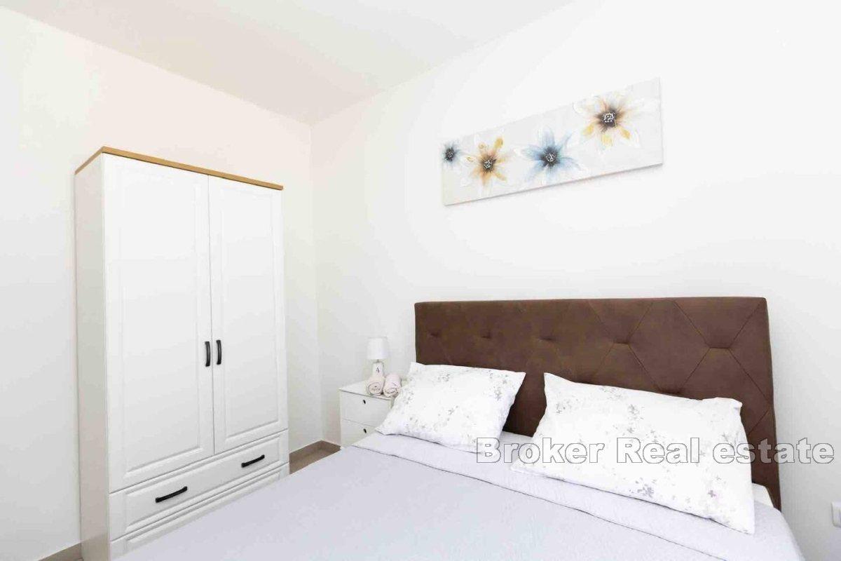 Krásny apartmán na prenájom v prvom rade pri mori