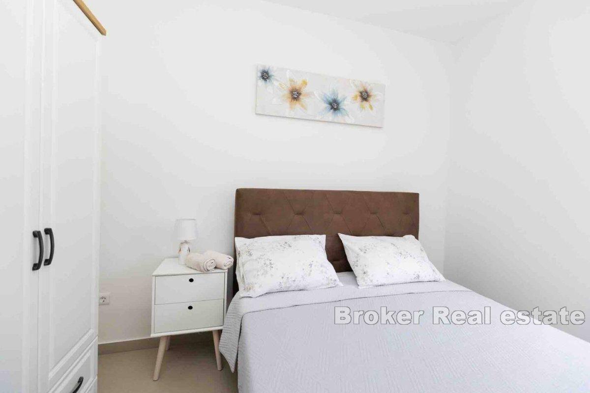 Krásny apartmán na prenájom v prvom rade pri mori