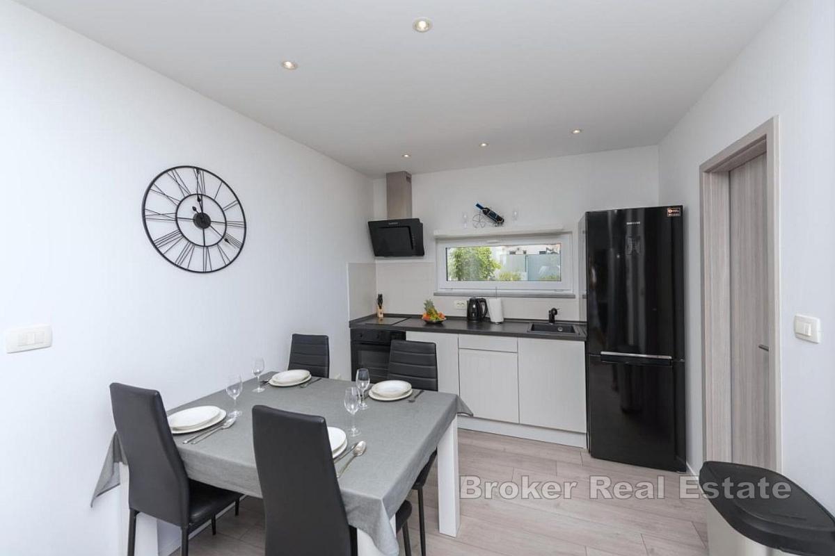 Belle villa de vacances avec vue panoramique sur la côte