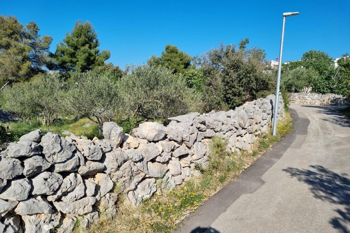 Terreno edificabile vicino alla costa del Mediterraneo