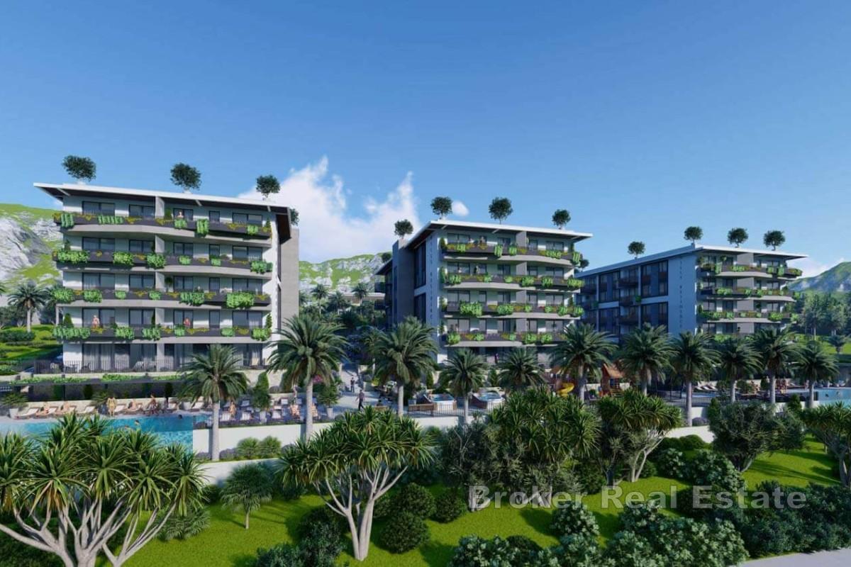 Appartements modernes dans un immeuble neuf avec vue sur la côte méditerranéenne