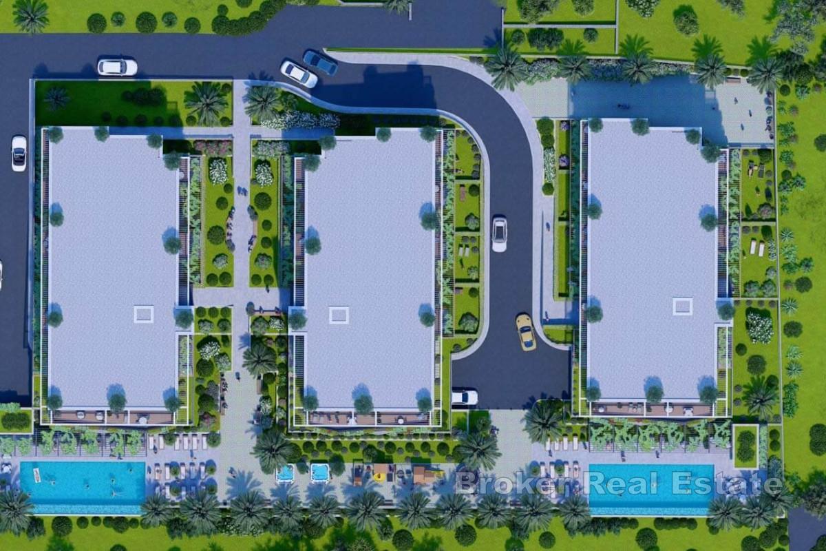 Appartements modernes dans un immeuble neuf avec vue sur la côte méditerranéenne