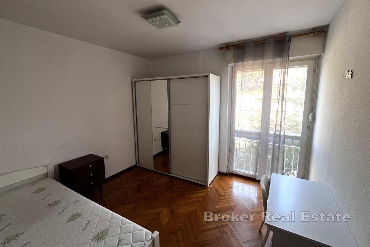 Dvosoban stan na mirnoj lokaciji