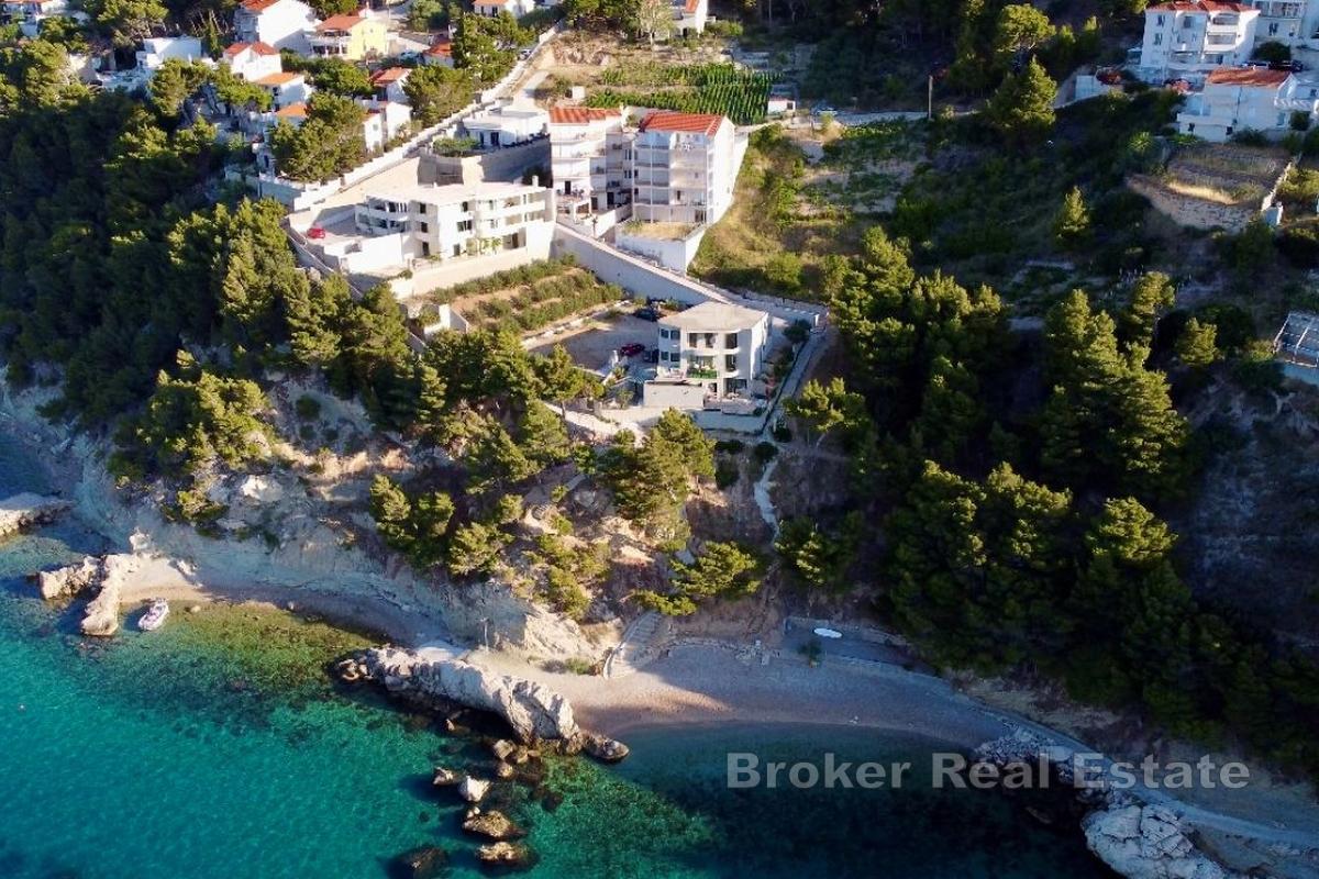 Grazioso condominio in prima fila sul mare