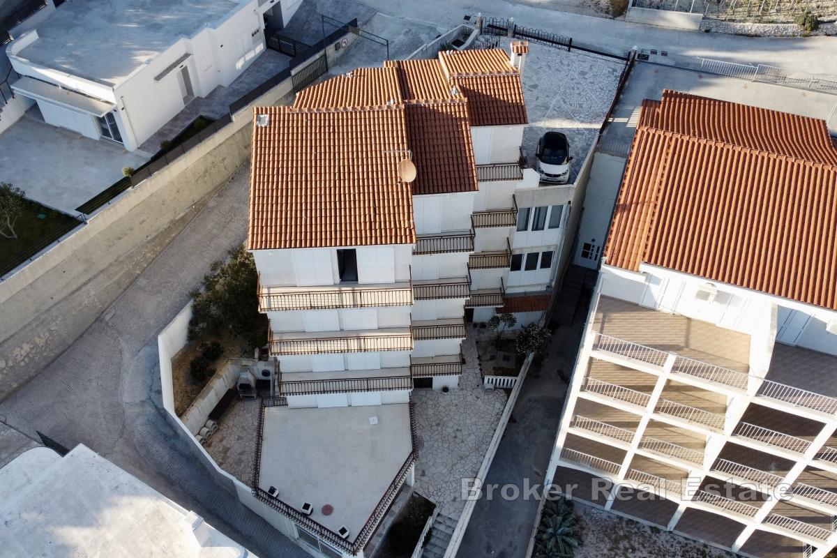 Grazioso condominio in prima fila sul mare