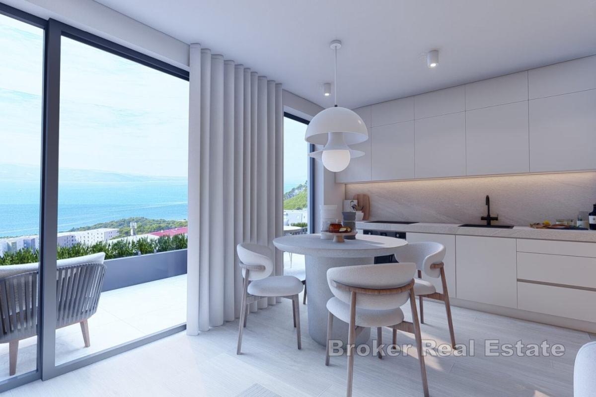 Moderno appartamento con tre camere da letto in un nuovo edificio con vista sulla costa