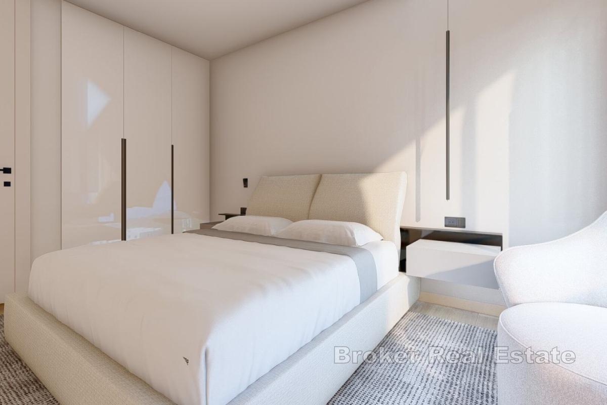 Moderno appartamento con tre camere da letto in un nuovo edificio con vista sulla costa