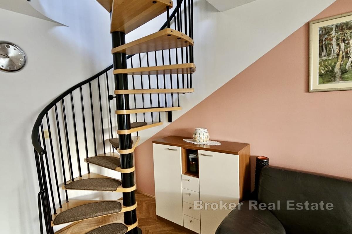 Appartement duplex dans un quartier dynamique