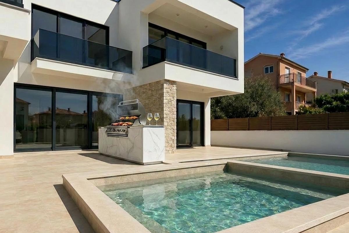 001-2048-66-Kastela-Modern-villa-with-heated-pool-for-sale