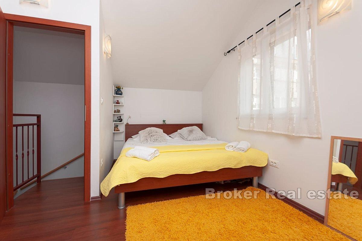 Une maison au centre