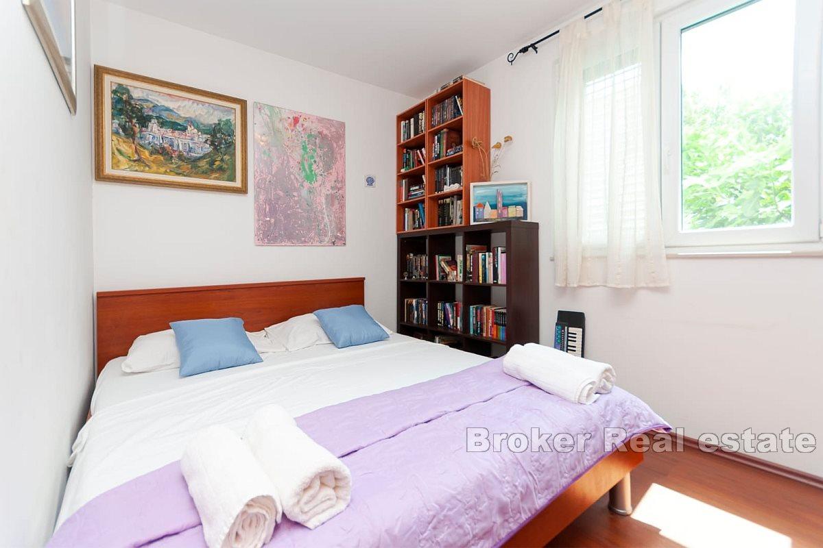 Une maison au centre