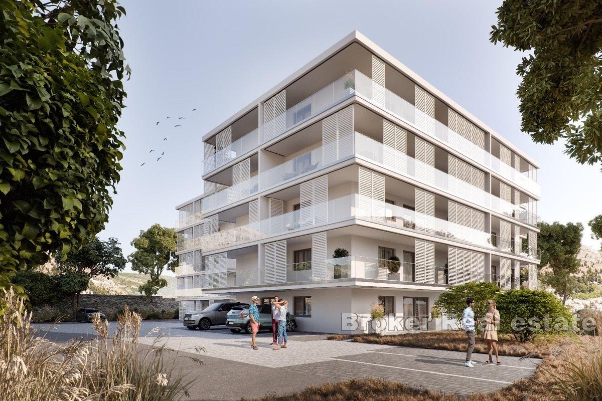 Attractive building land with project