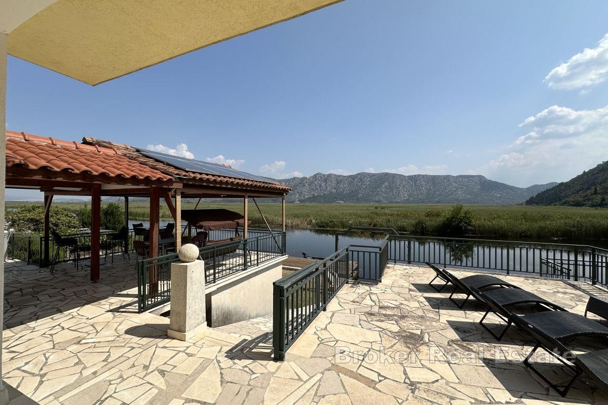 Autentyczny dom na sprzedaż w Podbrijest, dolina rzeki Neretwy