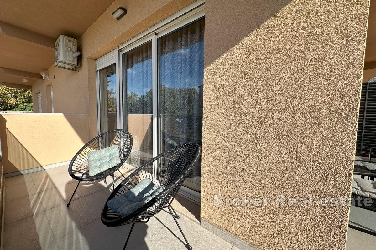 Potpuno namješten i opremljen stan