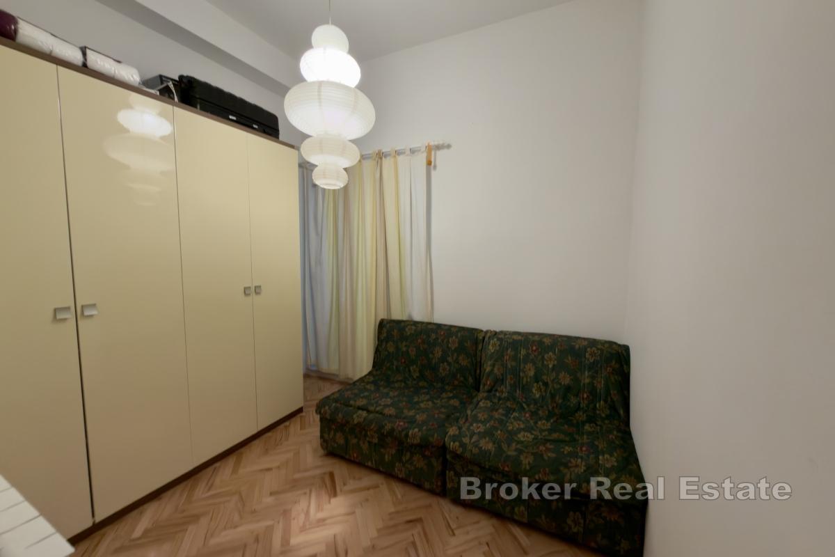 Toromsleilighet med havutsikt